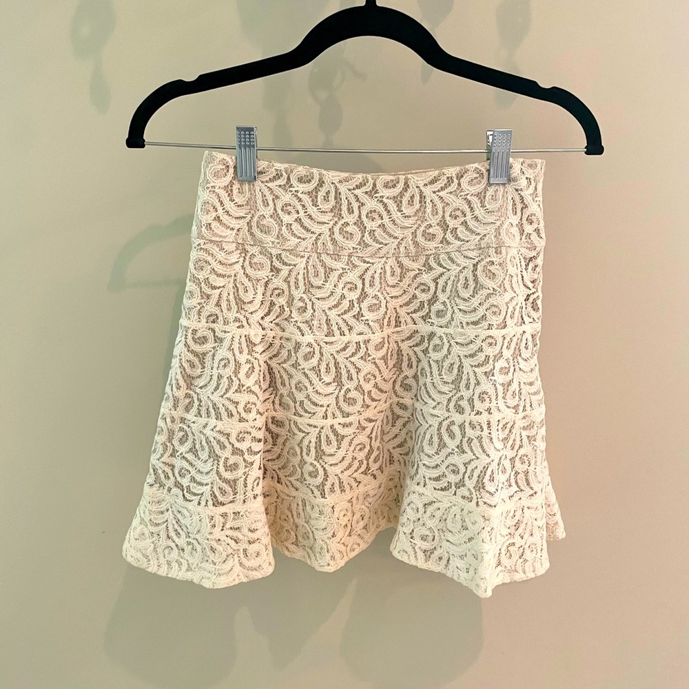 Express cream skirt 00